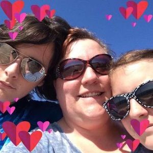 Meet your Posher, Deanne